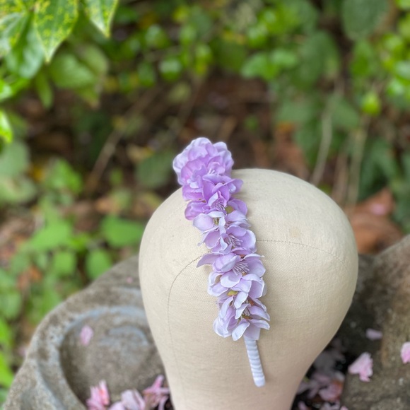Pastel Purple Ombré Flower Blossom Headband - Picture 7 of 14